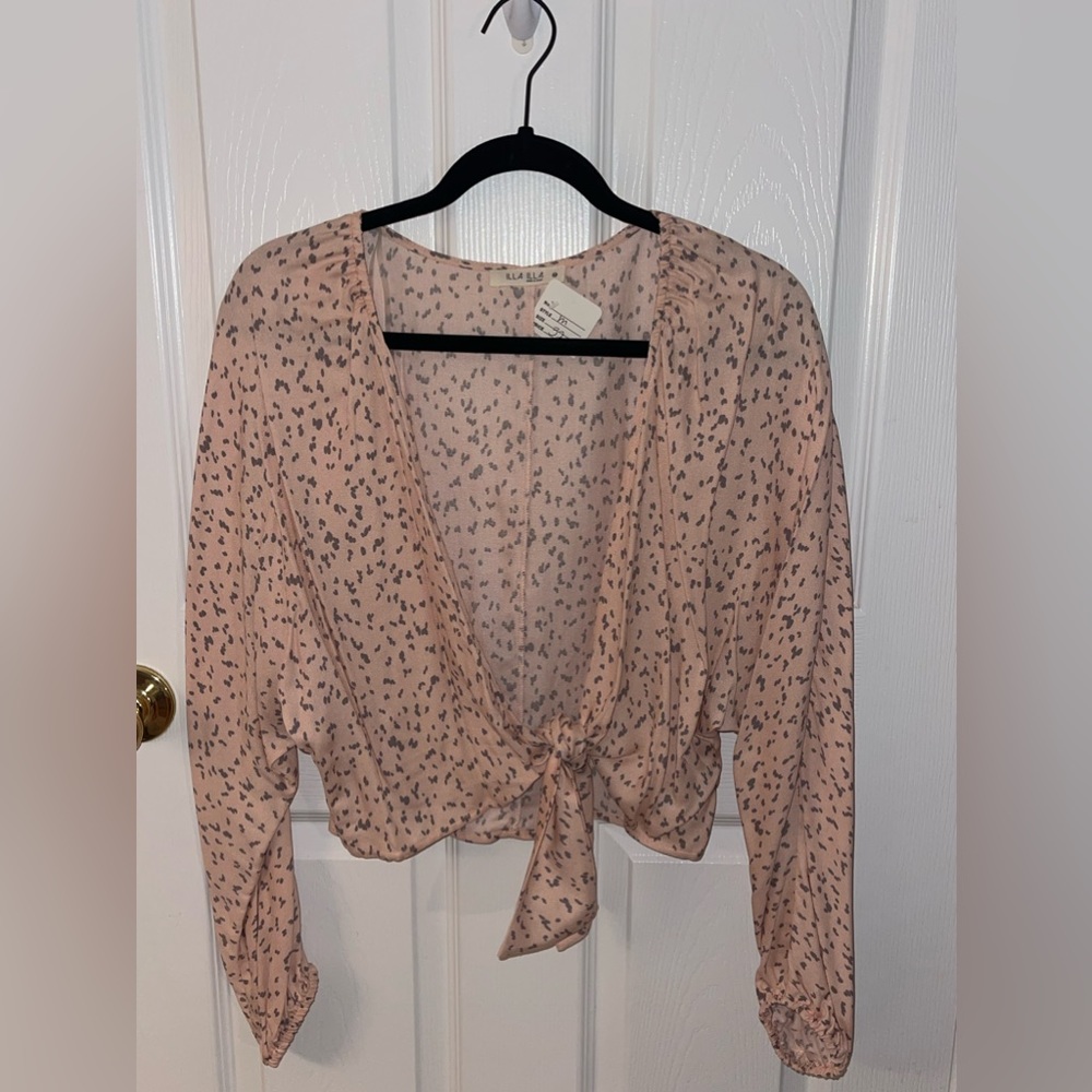 Front Tie Top